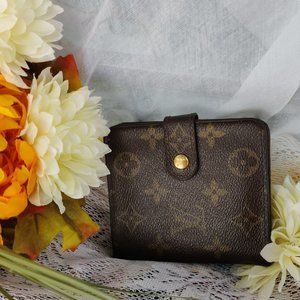 LOUIS Vuitton Monogram LV compact Zip Bifold Wallet Vintage Leather newly treate